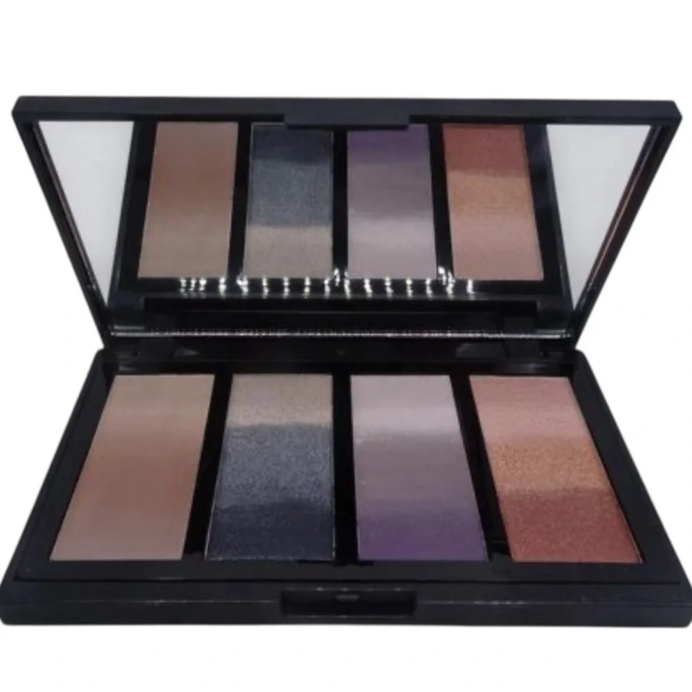 New Cargo HD Multi-Shade picture perfect gradient Eyeshadow Palette 4 x .12 oz